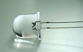 Светодиод ARL2-10203UWC-6cd (ANR, 10мм (круглый))
